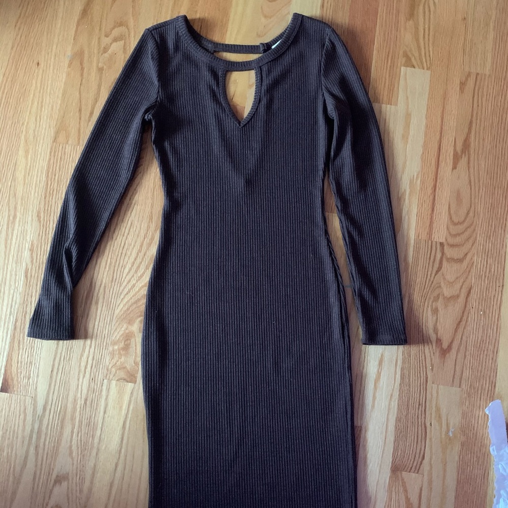 Super cute keyhole dress